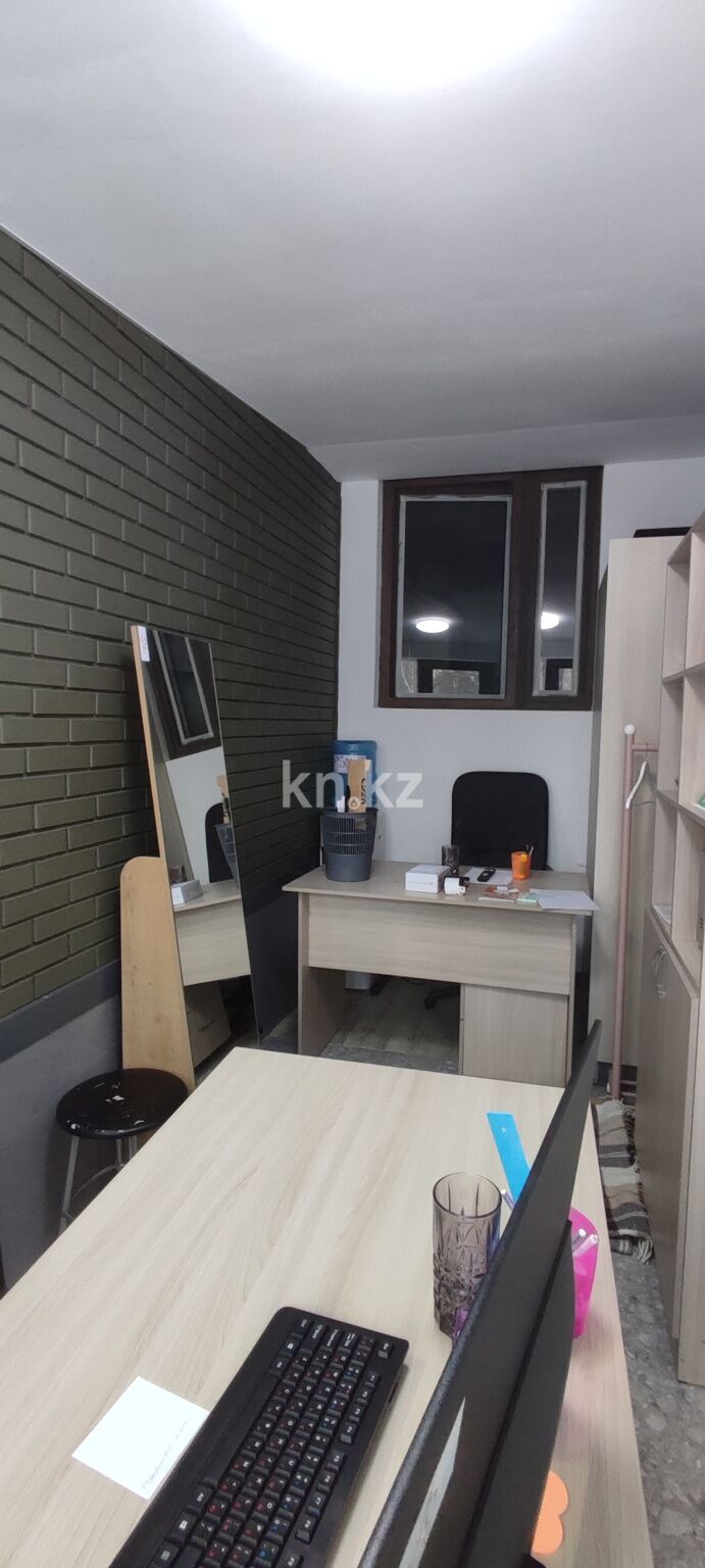 Продажа помещения, 150 м² - Продажа офисных и торговых помещений в Караганде фото 18 из 22