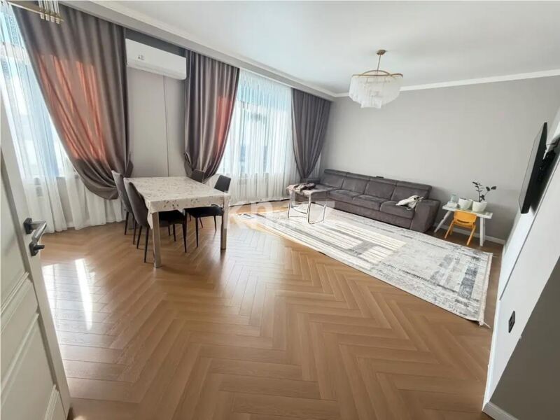Продажа 3-комнатной квартиры, 73.2 м² - Продажа трехкомнатных квартир в Алмалинском р-не Алматы - страница 12 фото 1 из 7