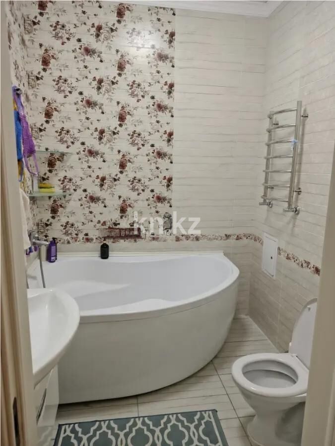 Продажа 4-комнатной квартиры, 145 м² - Продажа четырехкомнатных квартир в блочном доме в Казахстане - страница 4 фото 6 из 9