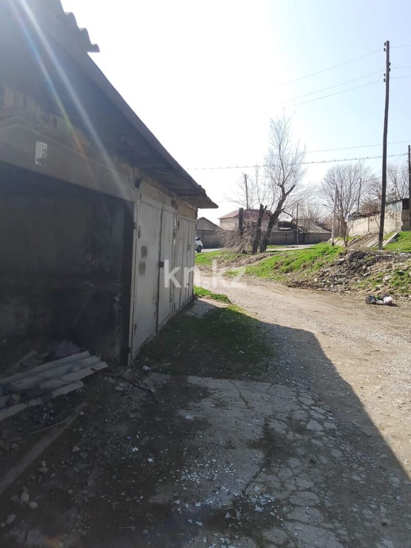 Аренда гаража, 18 м² - Аренда гаражей в Казахстане фото 12 из 16