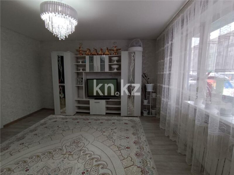 Продажа 4-комнатной квартиры, 77 м² - Продажа четырехкомнатных квартир в Караганде фото 3 из 12