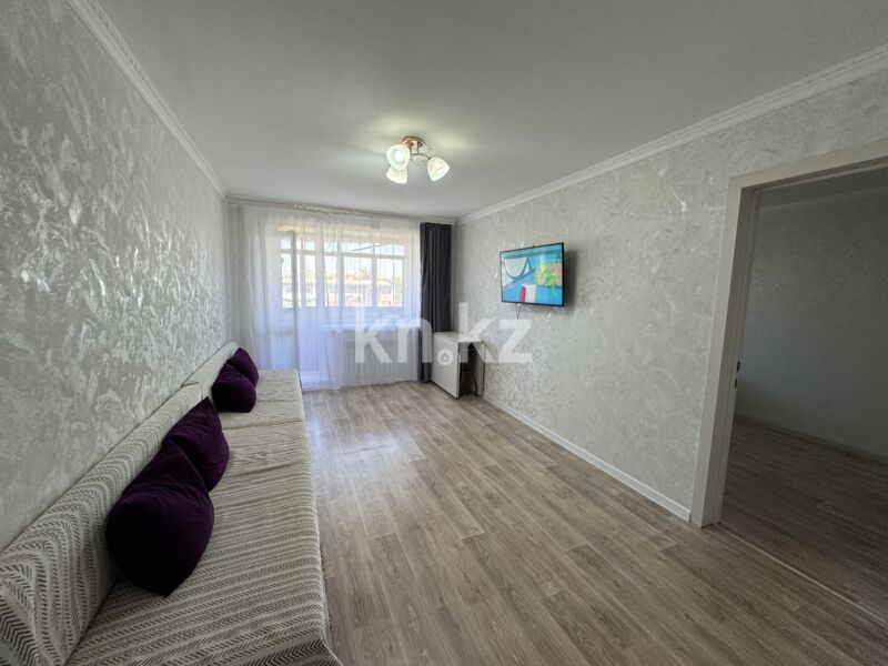 Продажа 3-комнатной квартиры, 64 м² - Продажа трехкомнатных квартир на Юго-Востоке Караганды - страница 28 фото 1 из 13