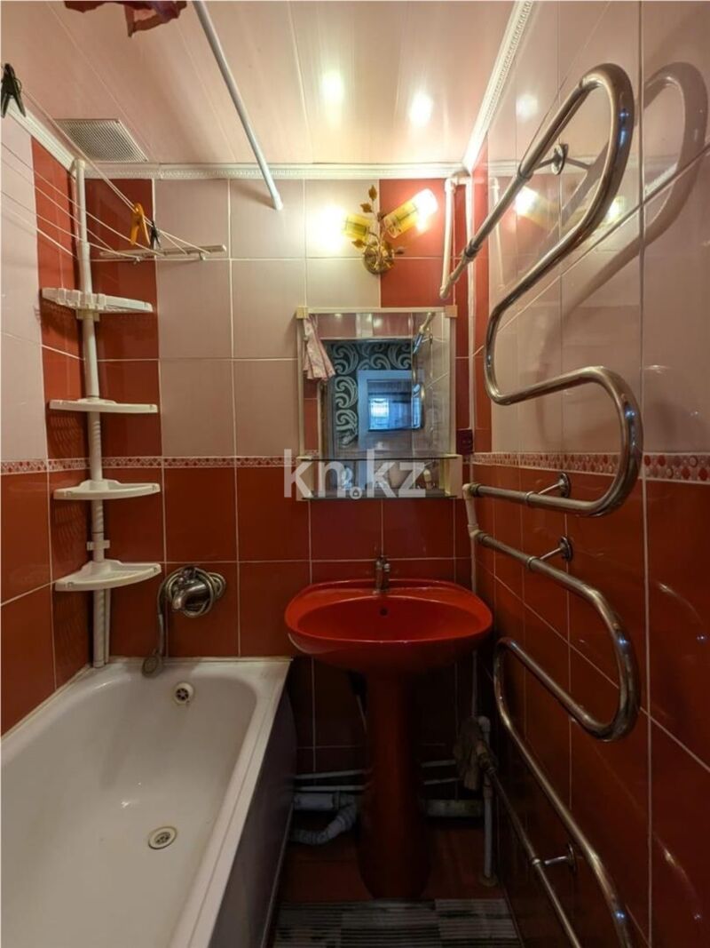 Продажа 3-комнатной квартиры, 66 м² - Продажа квартир в Пришахтинске Караганды - страница 5 фото 13 из 17