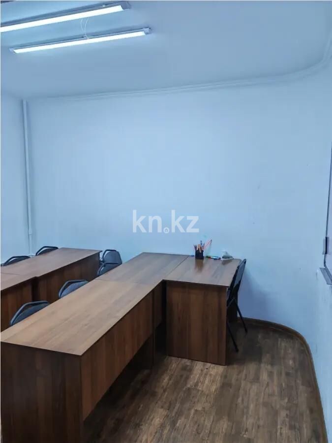 Продажа 3-комнатной квартиры, 80 м² - Продажа трехкомнатных квартир в Медеуском р-не Алматы - страница 6 фото 1 из 3