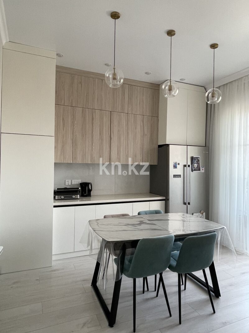 Продажа 5-комнатной квартиры, 125 м² - Продажа пятикомнатных и более квартир в кирпичном доме в Казахстане - страница 3 фото 1 из 16