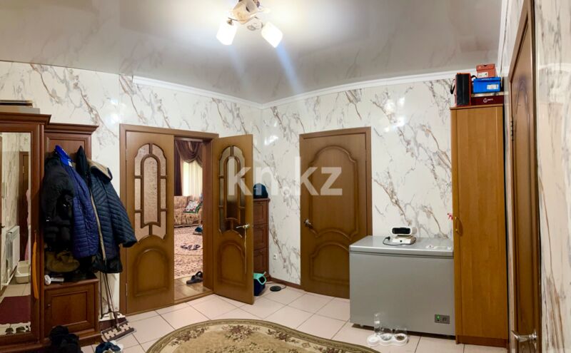 Продажа 4-комнатного дома, 200 м² - Продажа домов, коттеджей в Караганде - страница 2 фото 17 из 18