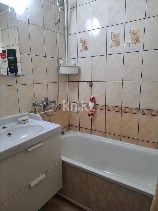 Продажа 3-комнатной квартиры, 58 м² - Продажа квартир от собственников в Караганде фото 5 из 6