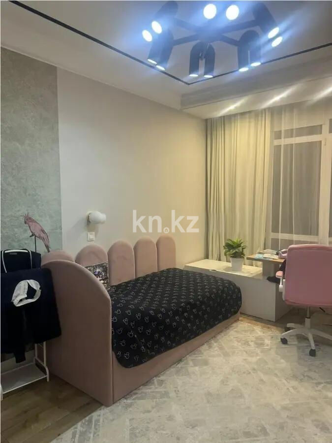 Продажа 4-комнатной квартиры, 145 м² - Продажа четырехкомнатных квартир в кирпичном доме в Караганде - страница 3 фото 3 из 4
