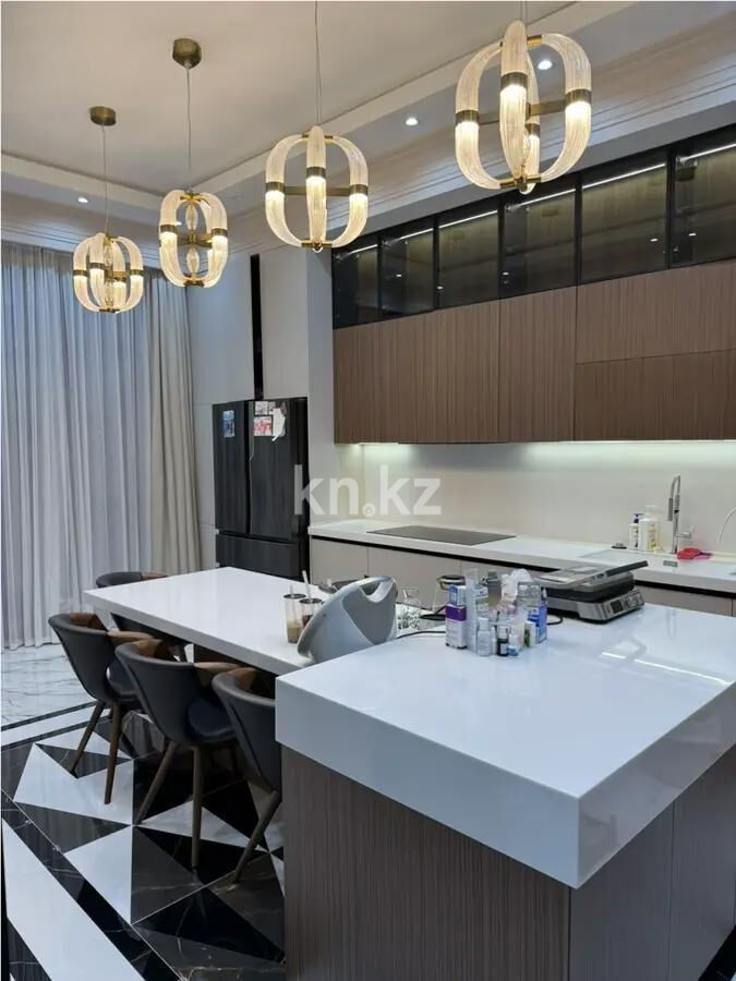 Продажа 7-комнатной квартиры, 240 м² - Продажа пятикомнатных и более квартир в Бостандыкском р-не Алматы - страница 2 фото 5 из 8