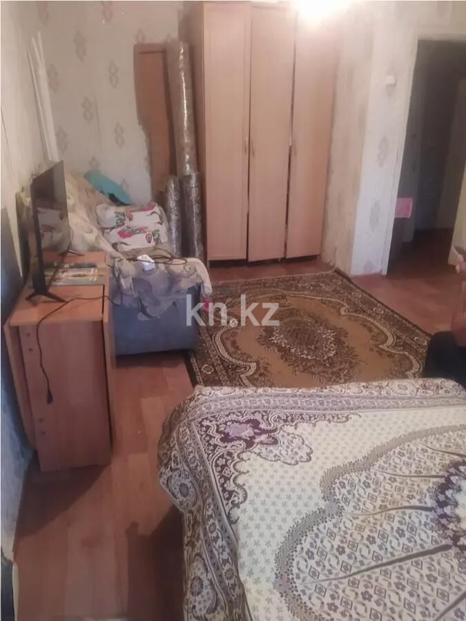 Продажа 1-комнатной квартиры, 30 м² - Продажа однокомнатных квартир в Пришахтинске Караганды фото 1 из 3
