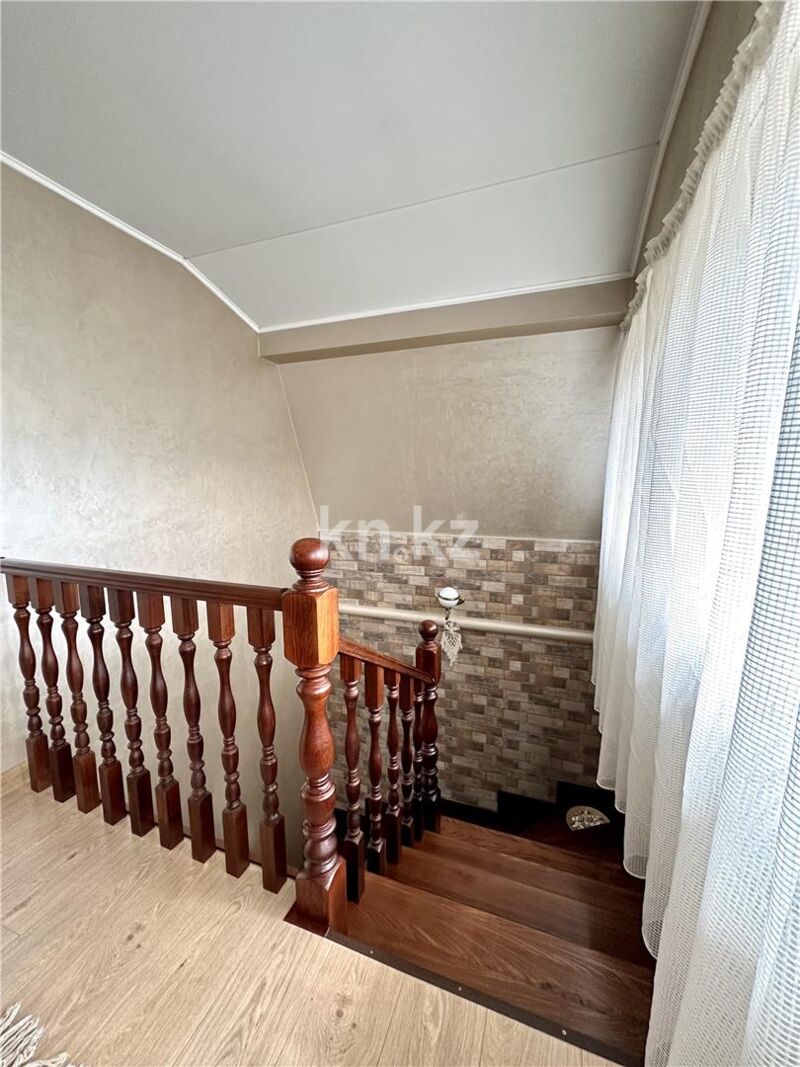 Продажа 6-комнатного дома, 400.7 м² - Продажа домов, коттеджей в Караганде - страница 7 фото 30 из 52