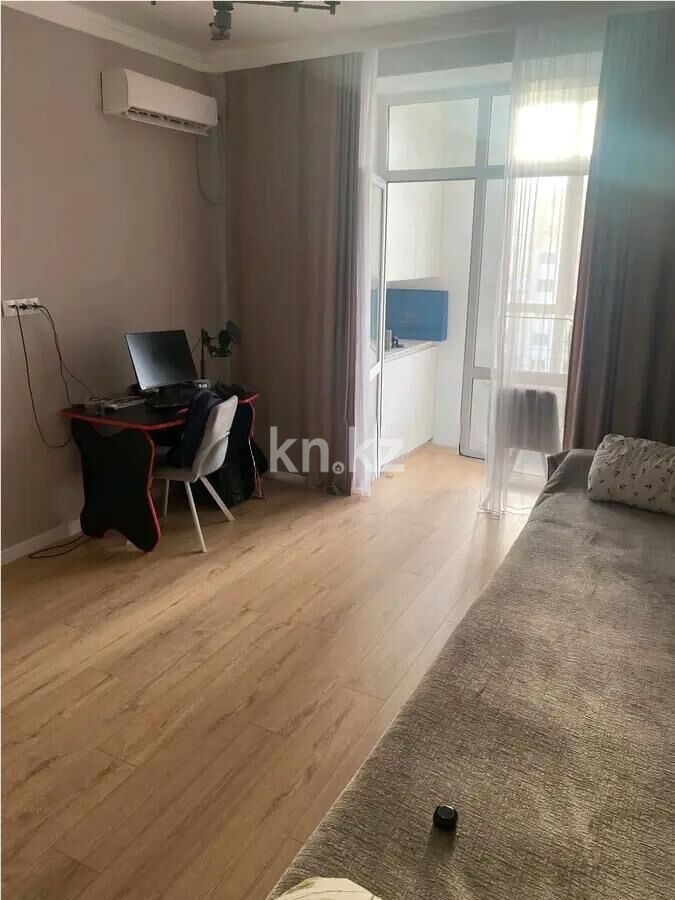 Продажа 1-комнатной квартиры, 47 м² - Продажа однокомнатных квартир на Юго-Востоке Караганды - страница 7 фото 1 из 5