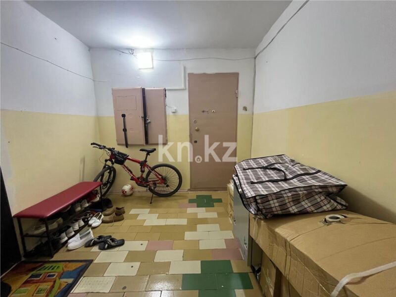 Продажа 1-комнатной квартиры, 36 м² - Продажа однокомнатных квартир в панельном доме в Караганде - страница 8 фото 13 из 14