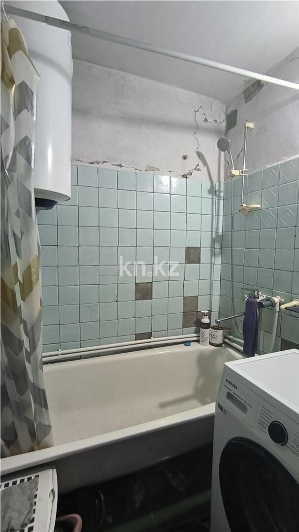 Продажа 4-комнатной квартиры, 74 м² - Продажа четырехкомнатных квартир в кирпичном доме в Караганде - страница 3 фото 12 из 16