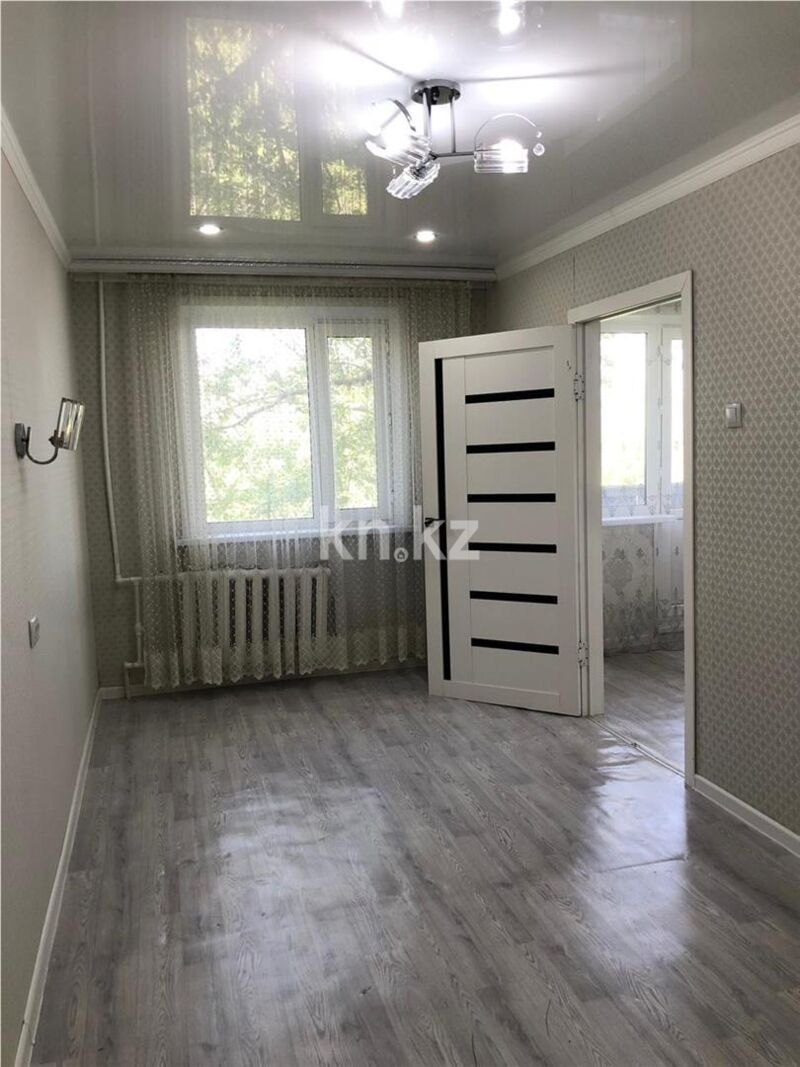 Продажа 2-комнатной квартиры, 46 м² - Продажа двухкомнатных квартир в Майкудуке Караганды - страница 16 фото 3 из 8