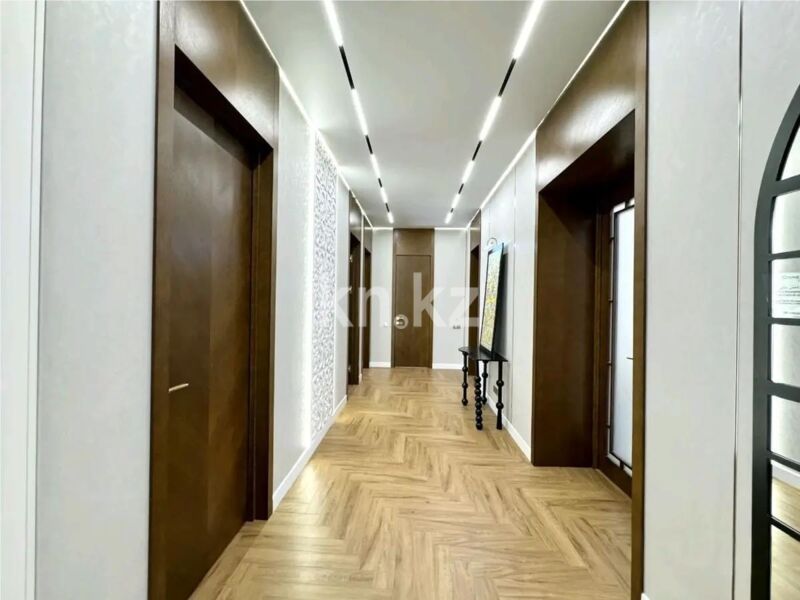 Продажа 4-комнатной квартиры, 140 м² - Продажа четырехкомнатных квартир в кирпичном доме в Казахстане - страница 13 фото 8 из 9