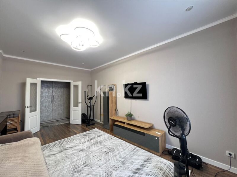 Продажа 2-комнатной квартиры, 60 м² - Продажа недвижимости в Караганде - страница 8 фото 2 из 18