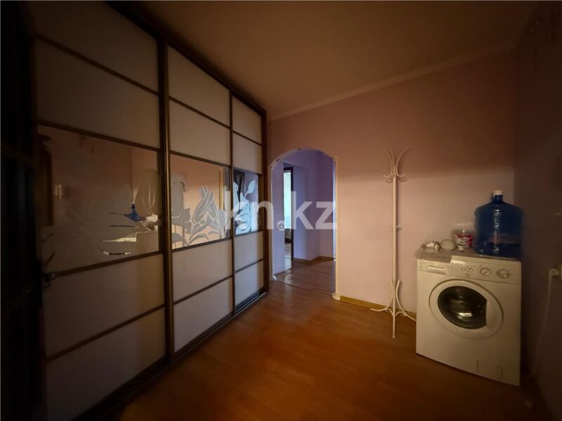 Продажа 4-комнатной квартиры, 80 м² - Продажа четырехкомнатных квартир в панельном доме в Караганде - страница 4 фото 9 из 22