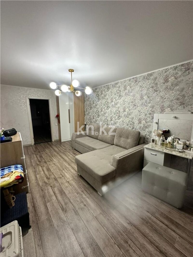 Продажа 2-комнатной квартиры, 44 м² - Продажа двухкомнатных квартир в Майкудуке Караганды - страница 5 фото 2 из 9