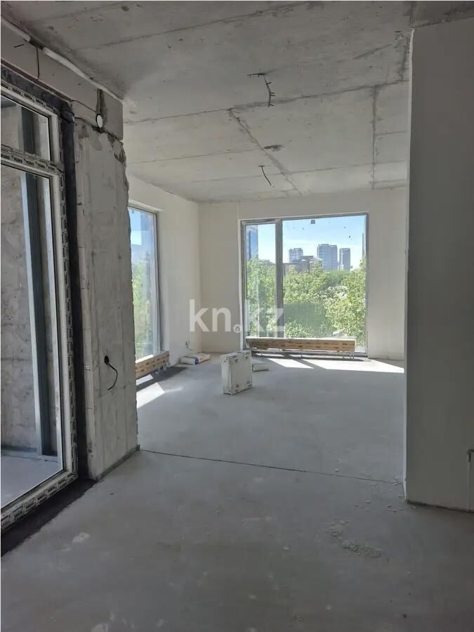 Продажа 6-комнатной квартиры, 170 м² - Продажа пятикомнатных и более квартир в блочном доме в Астане - страница 2 фото 2 из 5