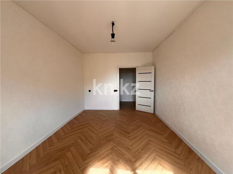 Продажа 3-комнатной квартиры, 90 м² - Продажа трехкомнатных квартир на Юго-Востоке Караганды - страница 9 фото 4 из 13