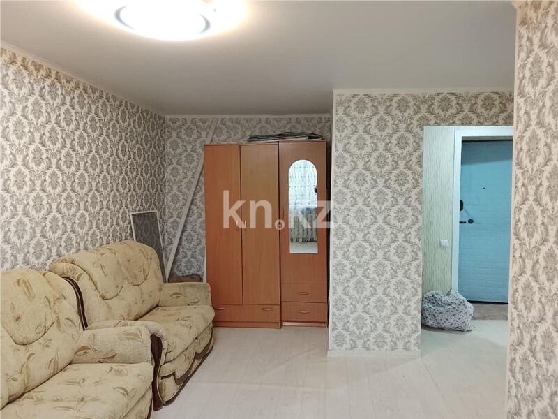 Продажа 1-комнатной квартиры, 30 м² - Продажа квартир в кирпичном доме в Абае - страница 2 фото 2 из 4