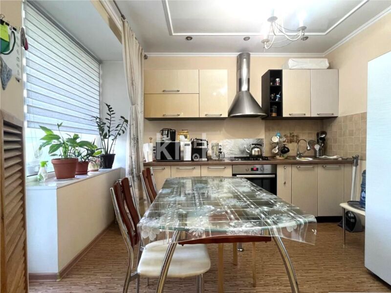 Продажа 3-комнатной квартиры, 65 м² - Продажа трехкомнатных квартир в кирпичном доме в Караганде - страница 21 фото 9 из 15