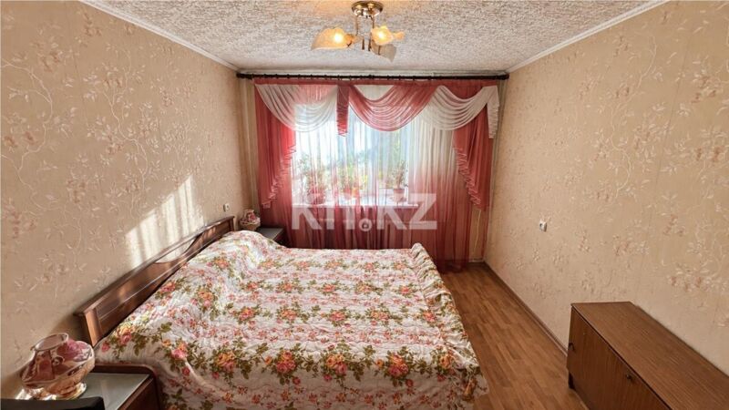 Продажа 3-комнатной квартиры, 62 м² - Продажа трехкомнатных квартир в кирпичном доме в Караганде фото 4 из 16