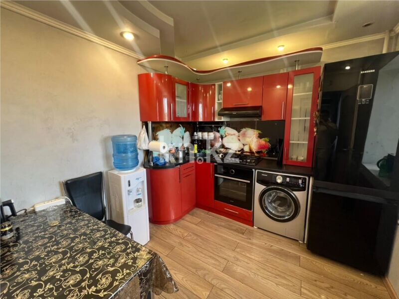 Продажа 3-комнатной квартиры, 57 м² - Продажа трехкомнатных квартир в кирпичном доме в Караганде - страница 19 фото 8 из 13