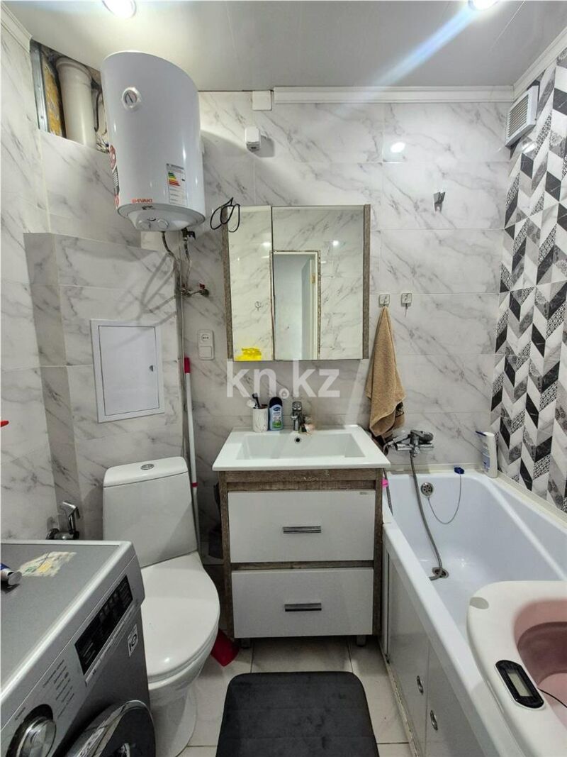 Продажа 2-комнатной квартиры, 45 м² - Продажа двухкомнатных квартир в панельном доме в Темиртау - страница 10 фото 14 из 17