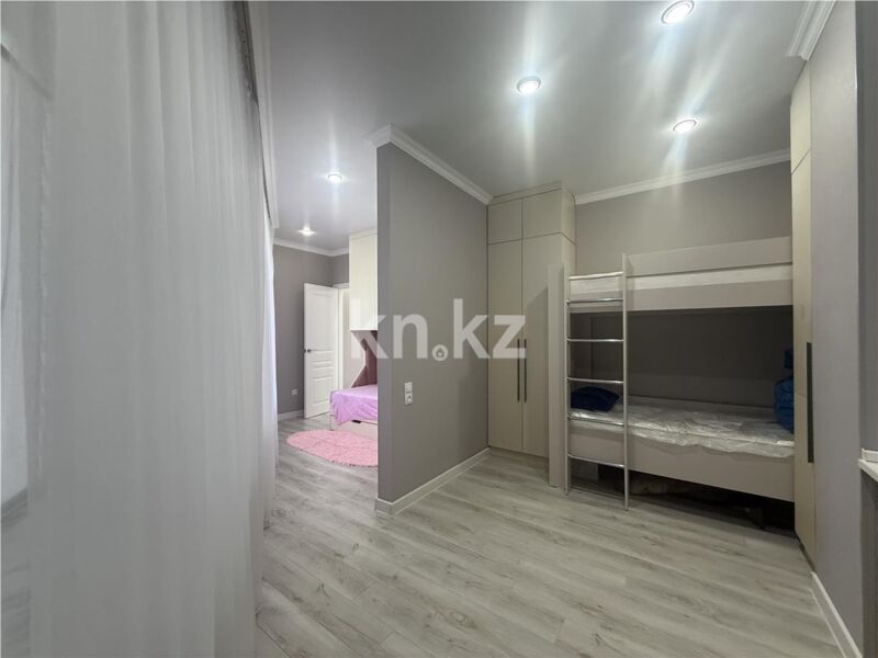 Продажа 3-комнатной квартиры, 87 м² - Продажа трехкомнатных квартир на Юго-Востоке Караганды - страница 12 фото 7 из 17
