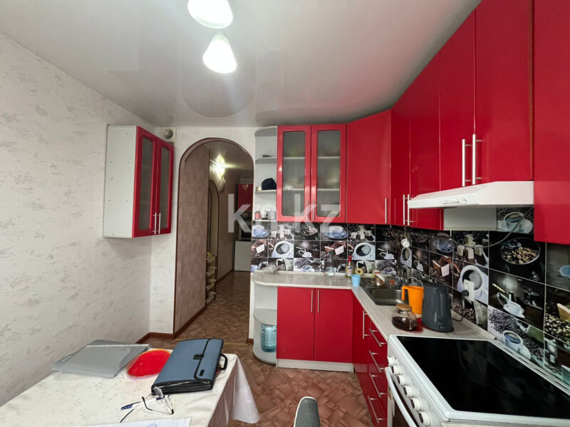 Продажа 4-комнатной квартиры, 77 м² - Продажа четырехкомнатных квартир в панельном доме в Караганде - страница 5 фото 3 из 22