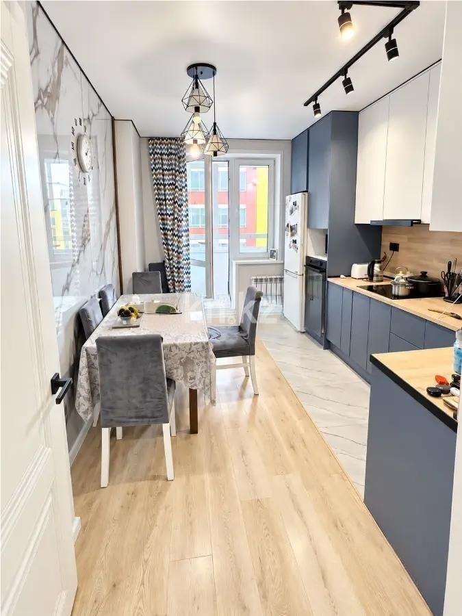 Продажа 4-комнатной квартиры, 95.5 м² - Продажа четырехкомнатных квартир в блочном доме в Казахстане - страница 3 фото 4 из 7