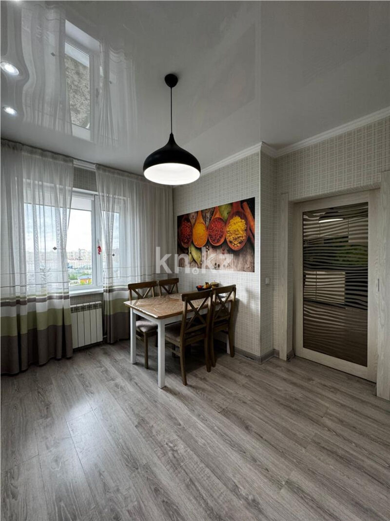 Продажа 2-комнатной квартиры, 68 м² - Продажа квартир в блочном доме в Караганде - страница 2 фото 7 из 17