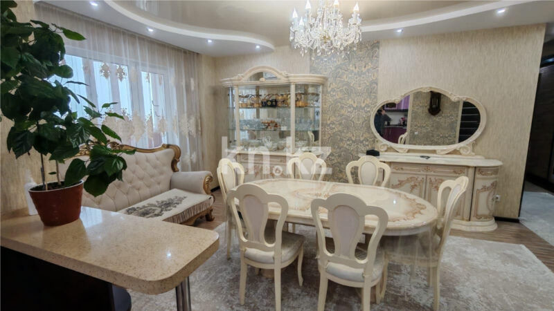 Продажа 3-комнатной квартиры, 90 м² - Продажа квартир в блочном доме в Караганде - страница 3 фото 6 из 27