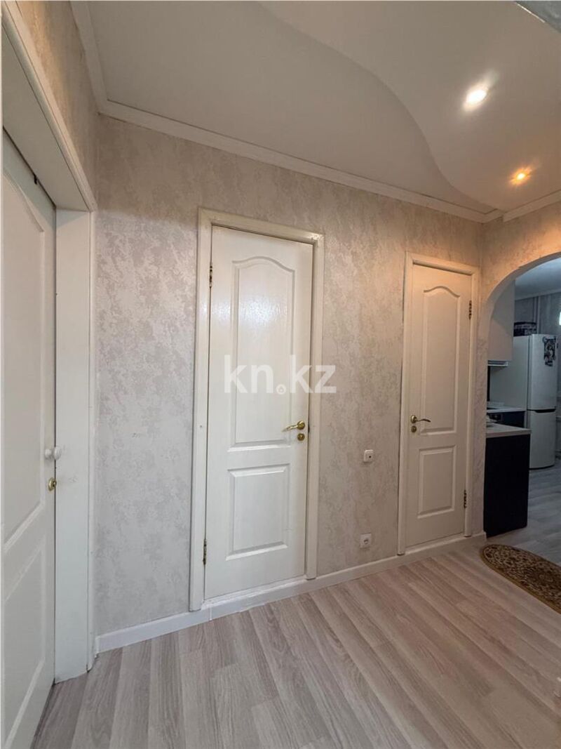 Продажа 3-комнатной квартиры, 63 м² - Продажа трехкомнатных квартир на Юго-Востоке Караганды - страница 20 фото 15 из 18