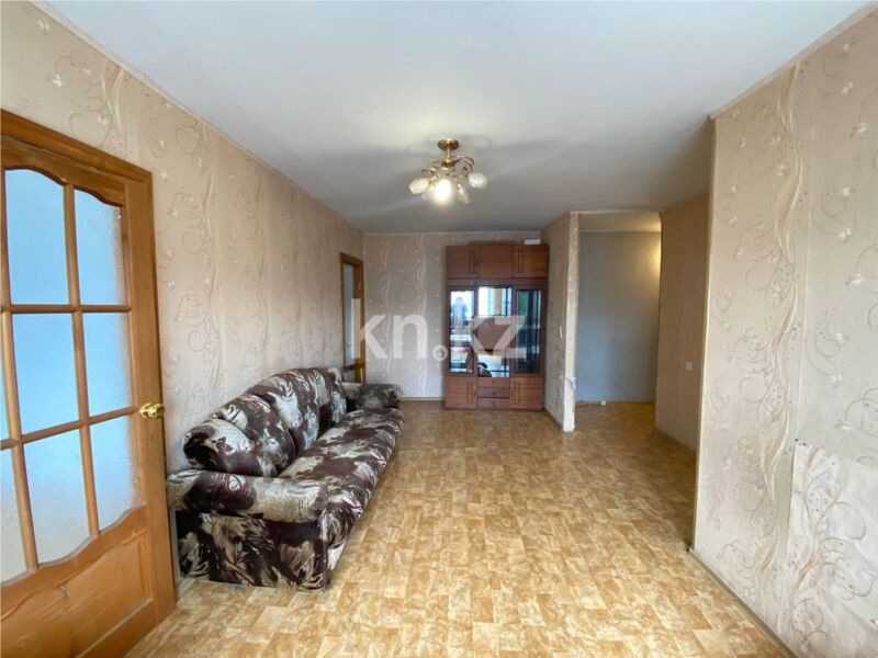 Продажа 2-комнатной квартиры, 44 м² - Продажа квартир в блочном доме в Караганде фото 1 из 7