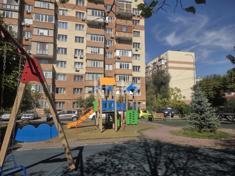 Продажа 3-комнатной квартиры, 70 м² - Продажа трехкомнатных квартир в Медеуском р-не Алматы - страница 3 фото 13 из 13