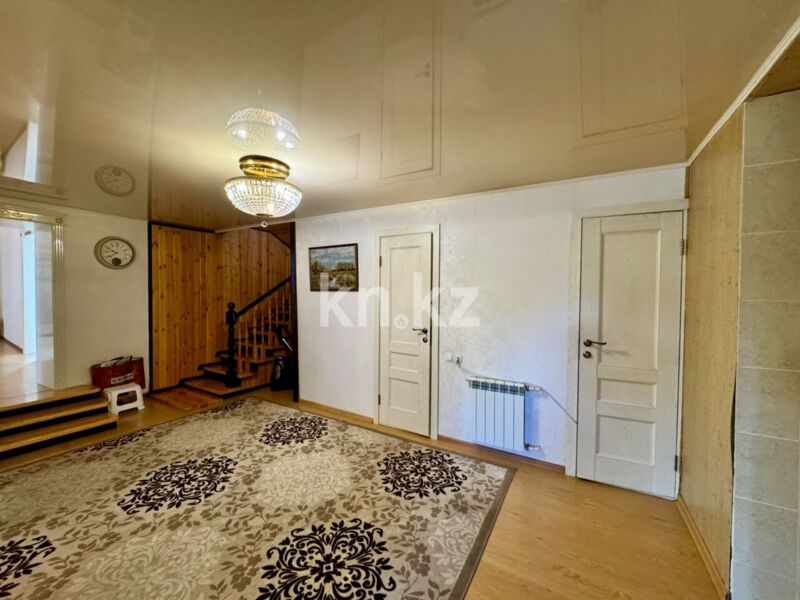 Продажа 5-комнатного дома, 205 м² - Продажа домов, коттеджей в Караганде фото 7 из 28
