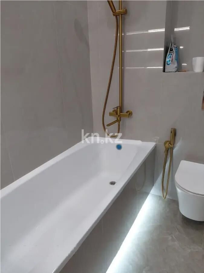 Продажа 2-комнатной квартиры, 63 м² - Продажа двухкомнатных квартир в р-не Нура Астаны - страница 44 фото 2 из 2