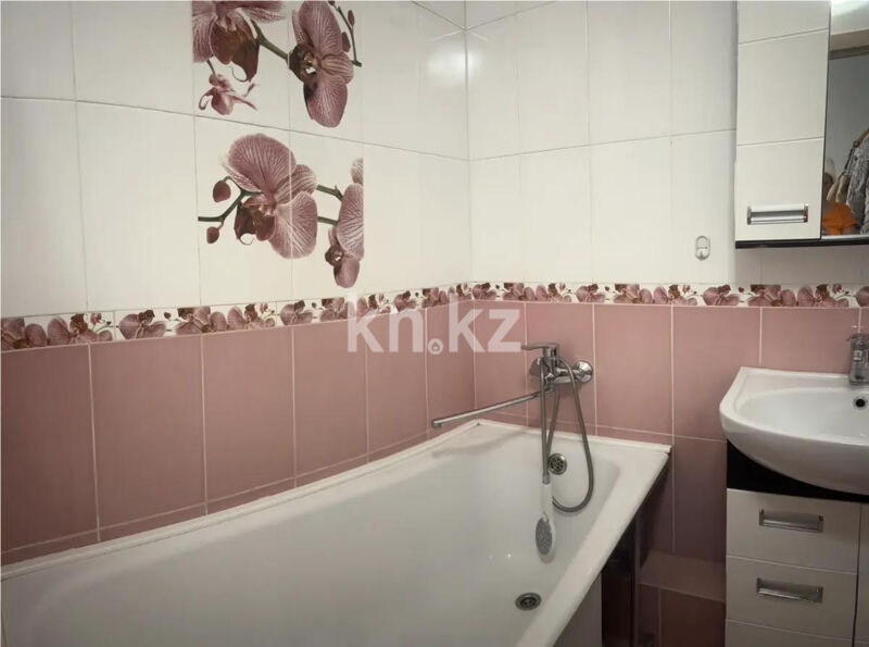 Продажа 1-комнатной квартиры, 33 м² - Продажа квартир в Казахстане - страница 32 фото 2 из 2