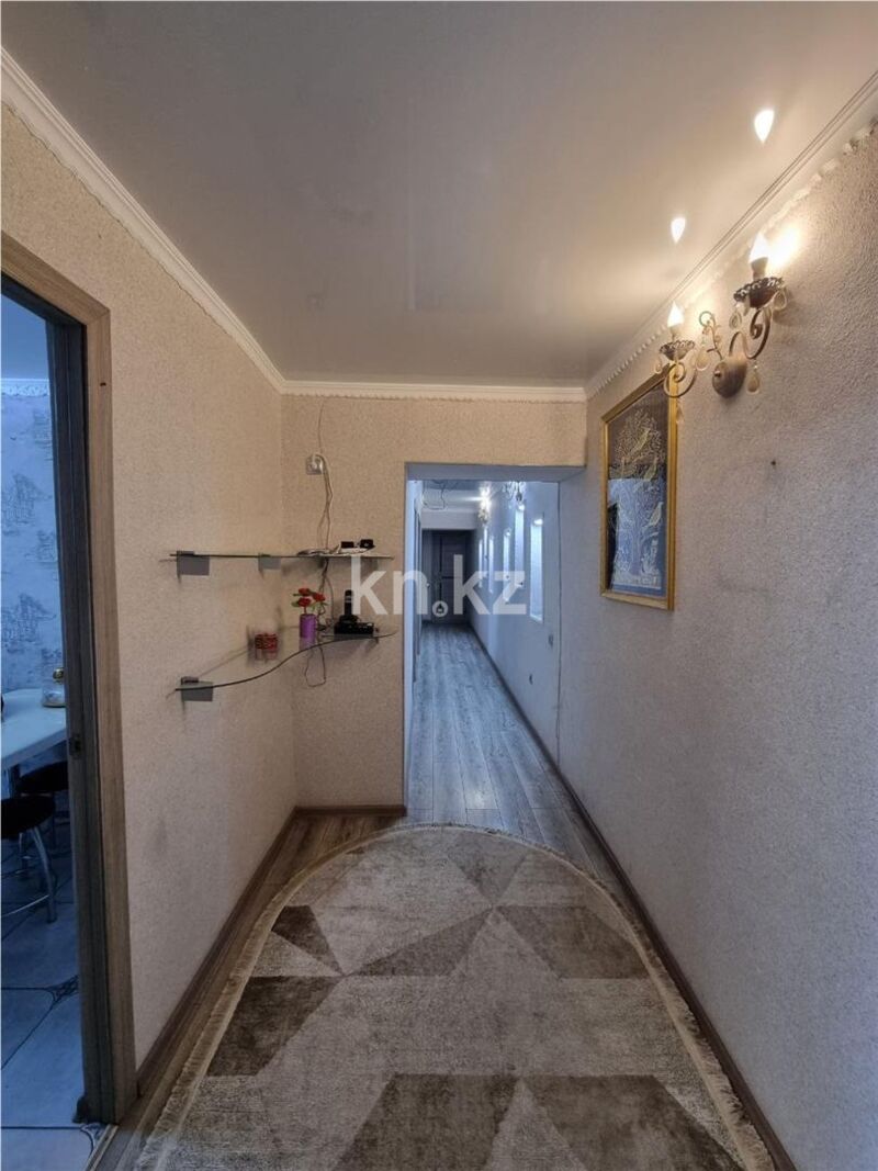 Продажа 4-комнатной квартиры, 90 м² - Продажа четырехкомнатных квартир в кирпичном доме в Караганде - страница 4 фото 16 из 20