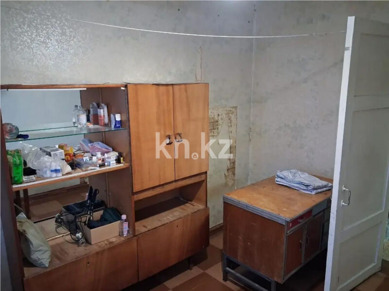 Продажа 4-комнатной квартиры, 61 м² - Продажа квартир в панельном доме в Караганде - страница 3 фото 2 из 7