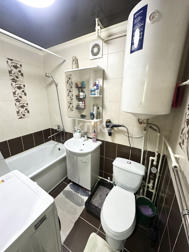 Продажа 3-комнатной квартиры, 50 м² - Недвижимость в Караганде фото 8 из 9