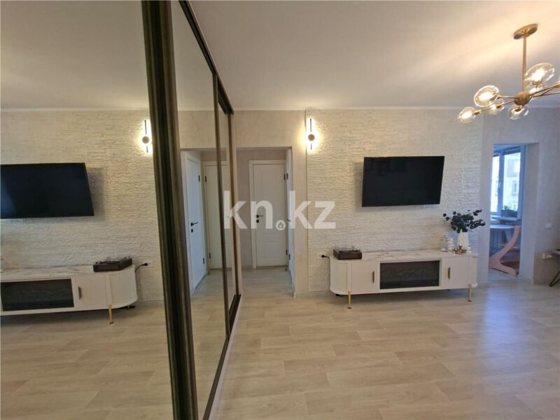 Продажа 3-комнатной квартиры, 63 м² - Продажа трехкомнатных квартир на Юго-Востоке Караганды фото 26 из 42