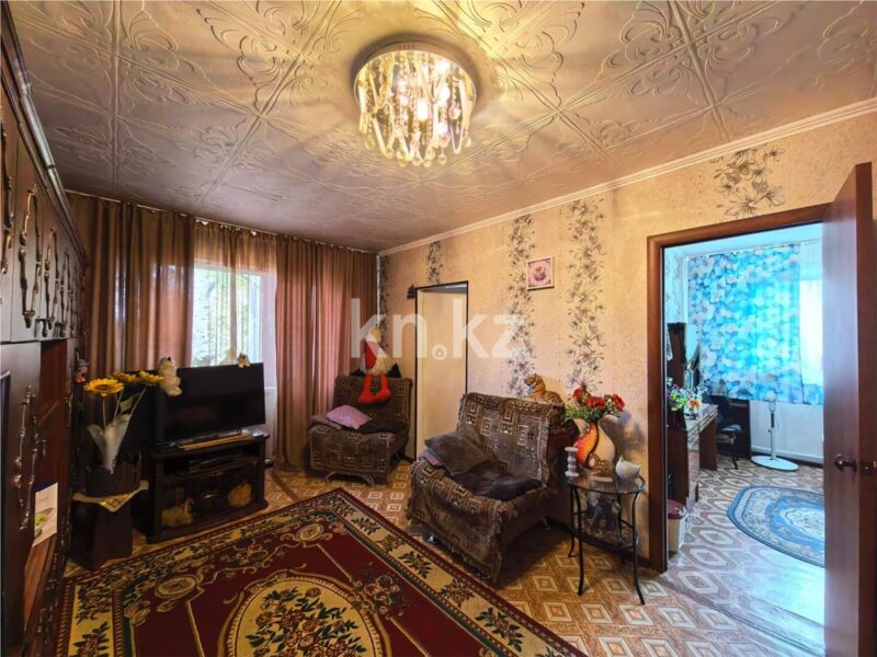 Продажа 3-комнатной квартиры, 48 м² - Продажа квартир в Караганде - страница 10 фото 3 из 12