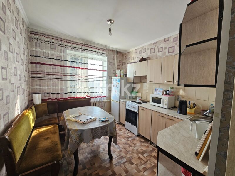 Продажа 2-комнатной квартиры, 54.1 м² - Продажа двухкомнатных квартир в панельном доме в Караганде - страница 8 фото 11 из 25