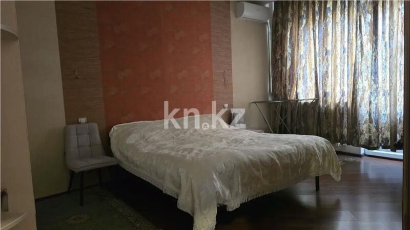Продажа 3-комнатной квартиры, 130 м² - Продажа действующего бизнеса в Костанае фото 2 из 5