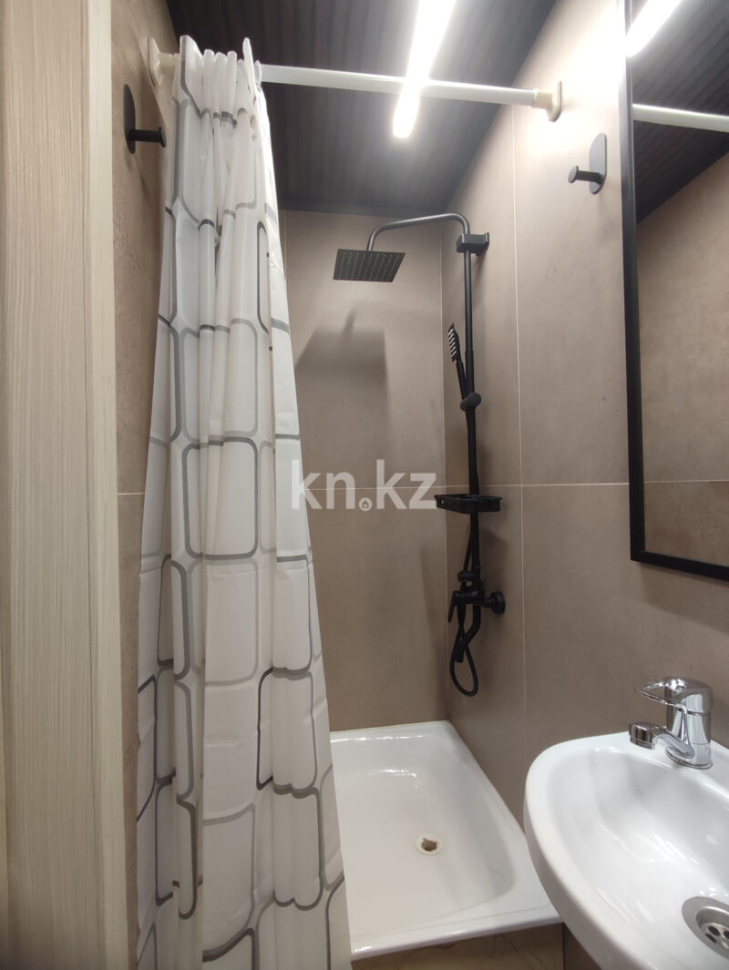 Продажа 2-комнатной квартиры, 46 м² - Продажа двухкомнатных квартир в Городе Караганды - страница 2 фото 10 из 24