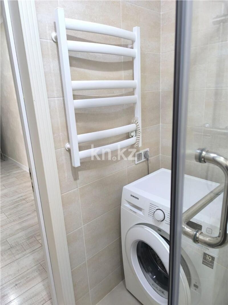Продажа 3-комнатной квартиры, 69 м² - Продажа квартир на Юго-Востоке Караганды - страница 2 фото 10 из 14